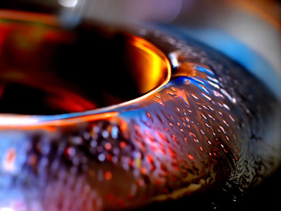 金属之魂，辅导员的坚韧与温情