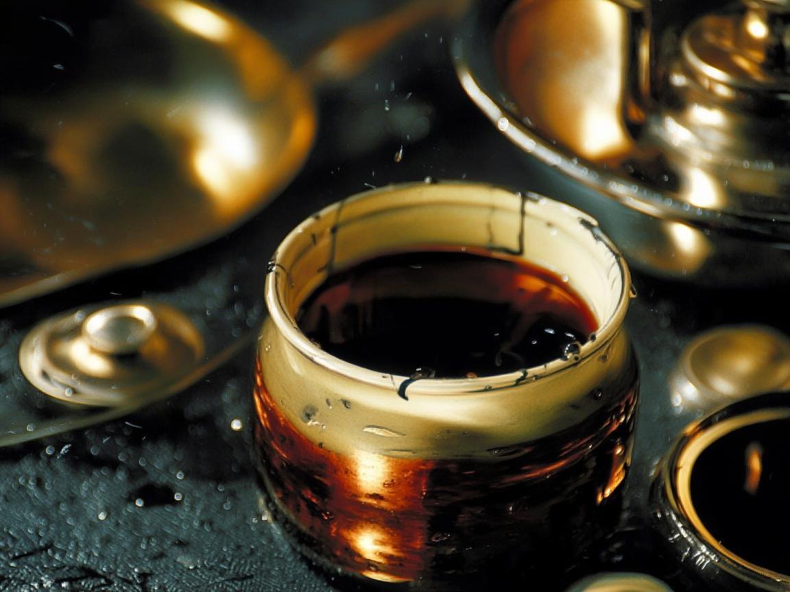 金属之韵，黄豆酱的温馨记忆