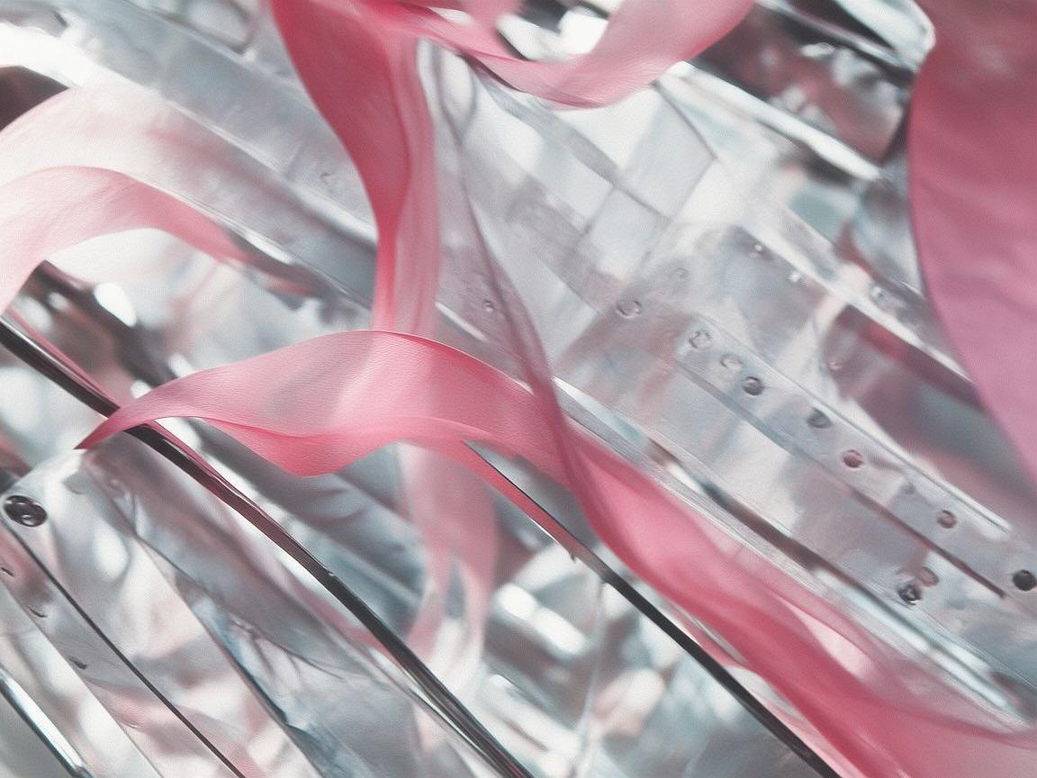 金属与粉条交织的生活乐章